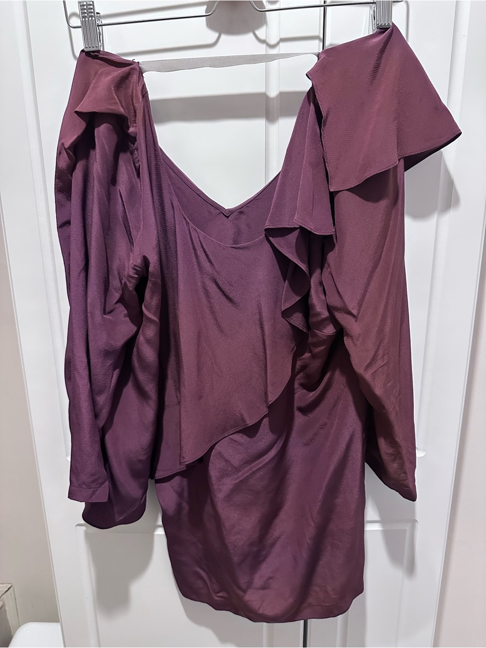 See By Chloe Plum Silk Blouse Sexy Back Asymmetrical Good Price Designer